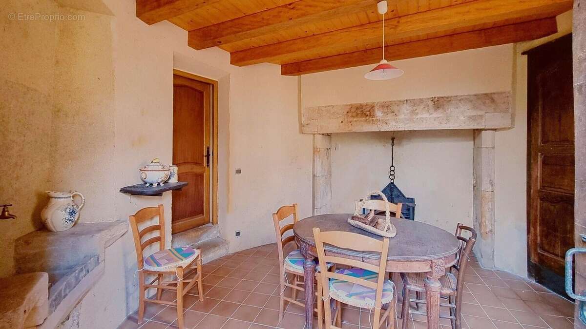 Photo 9 - Maison à POMAREDE