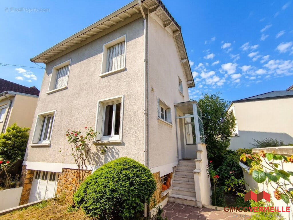 Maison à RUEIL-MALMAISON