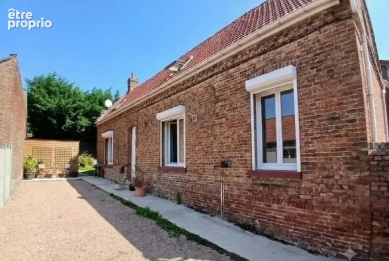 Maison à FONTAINE-NOTRE-DAME