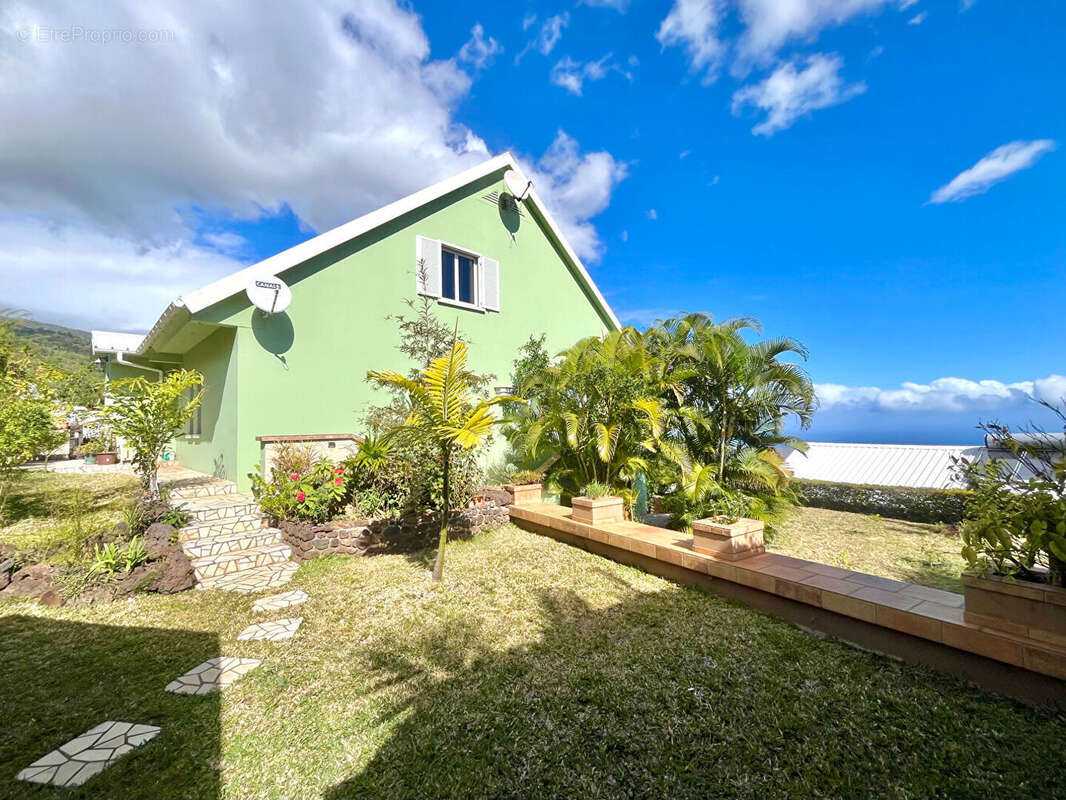 Maison F4 + 3 studios avec vue mer panoramique ? Les Colimaçons, Saint-Leu - photo 13