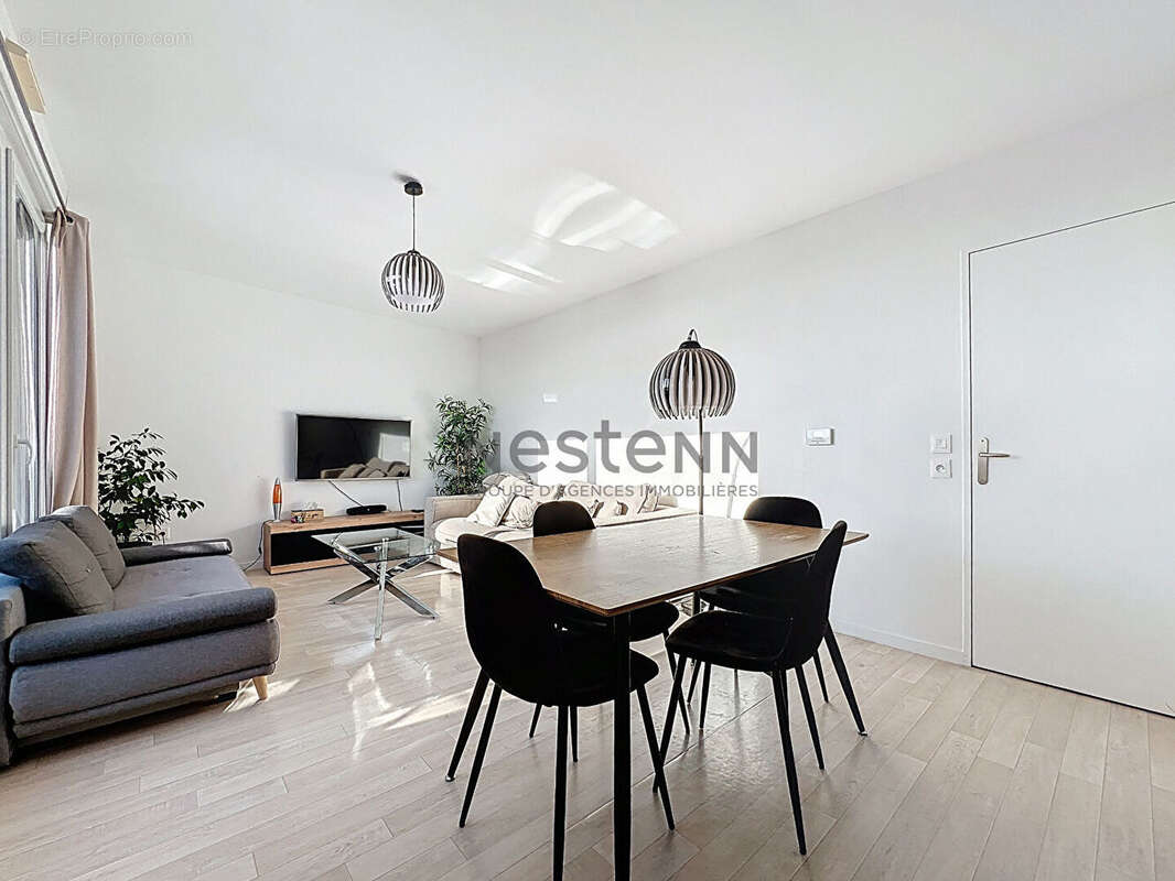 Appartement à VALENTON