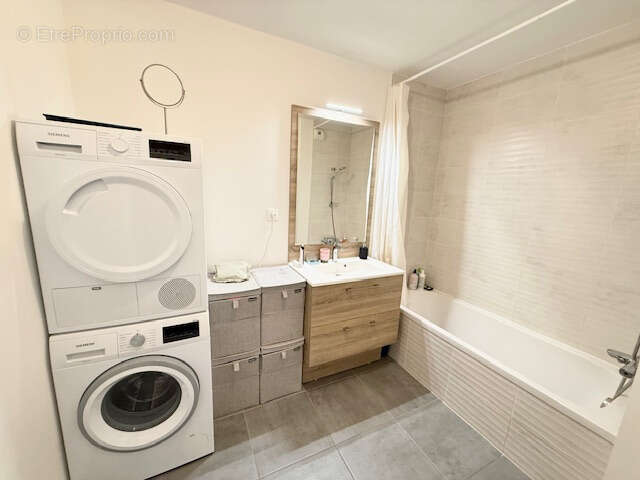 Appartement à SAINT-GENIS-POUILLY