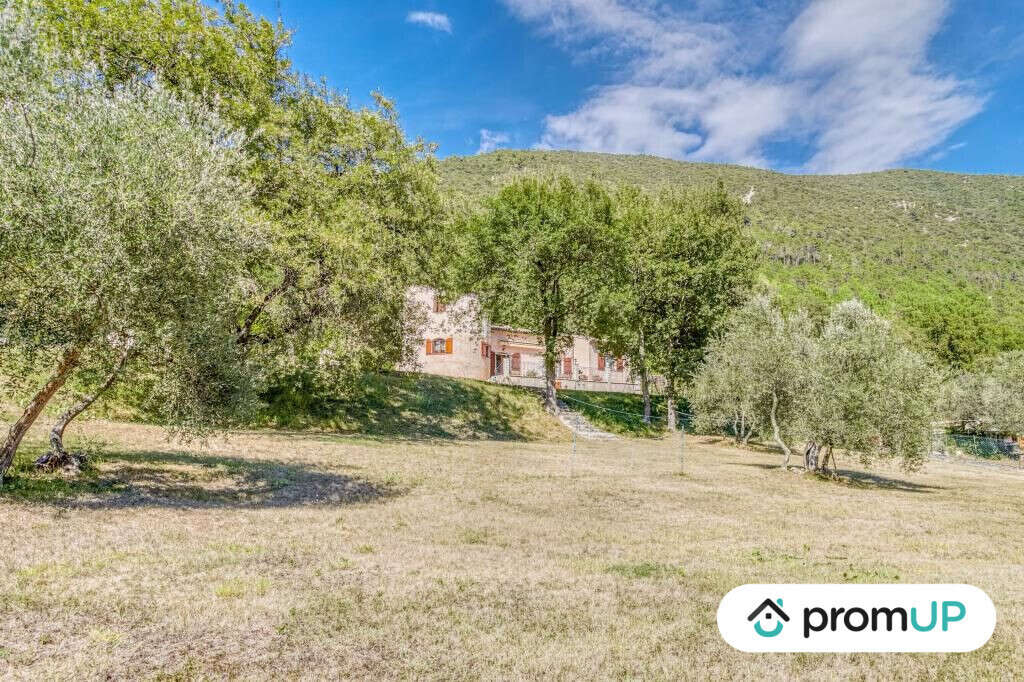 Maison à ROQUESTERON