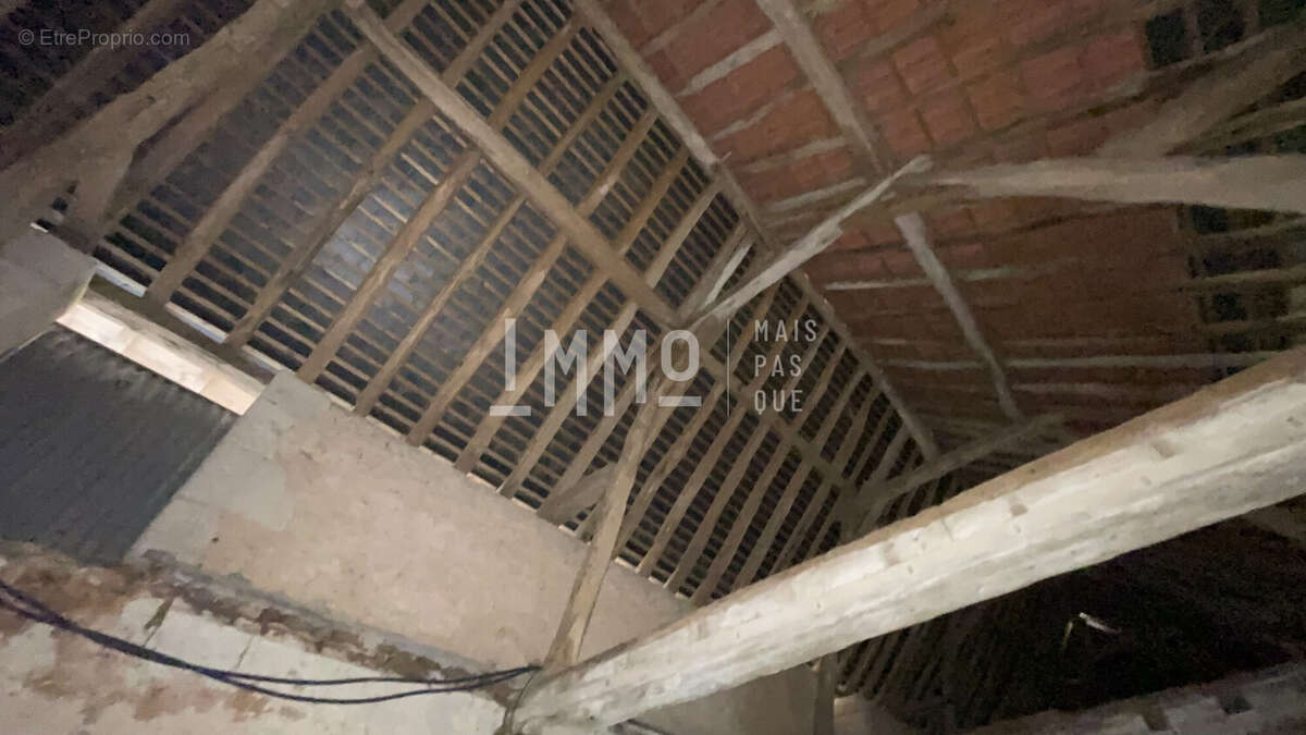 Maison à BUEIL-EN-TOURAINE