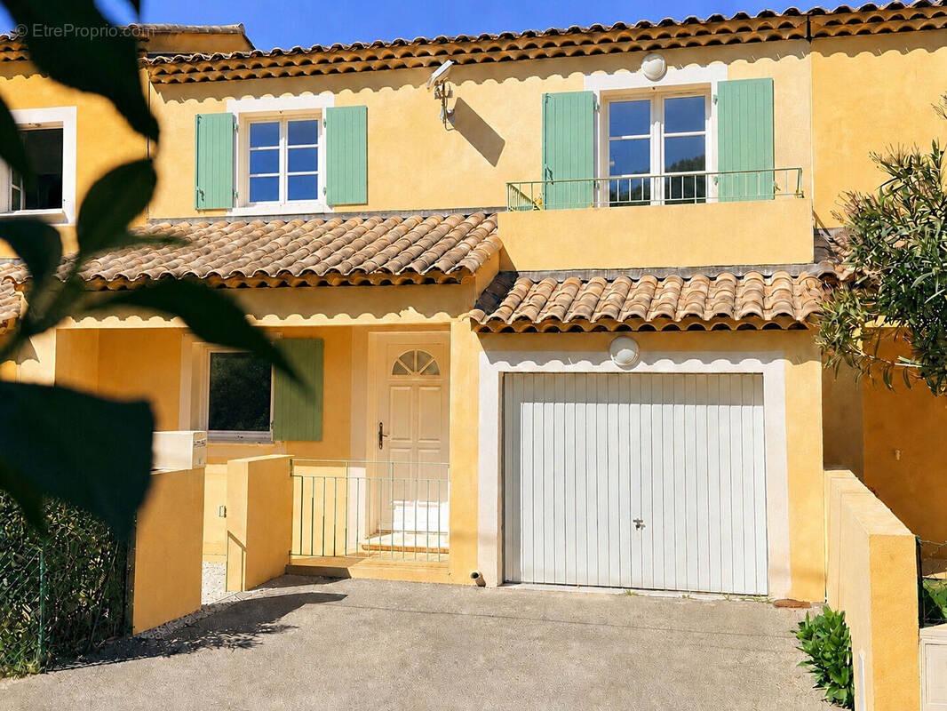 Maison à BOUCHET