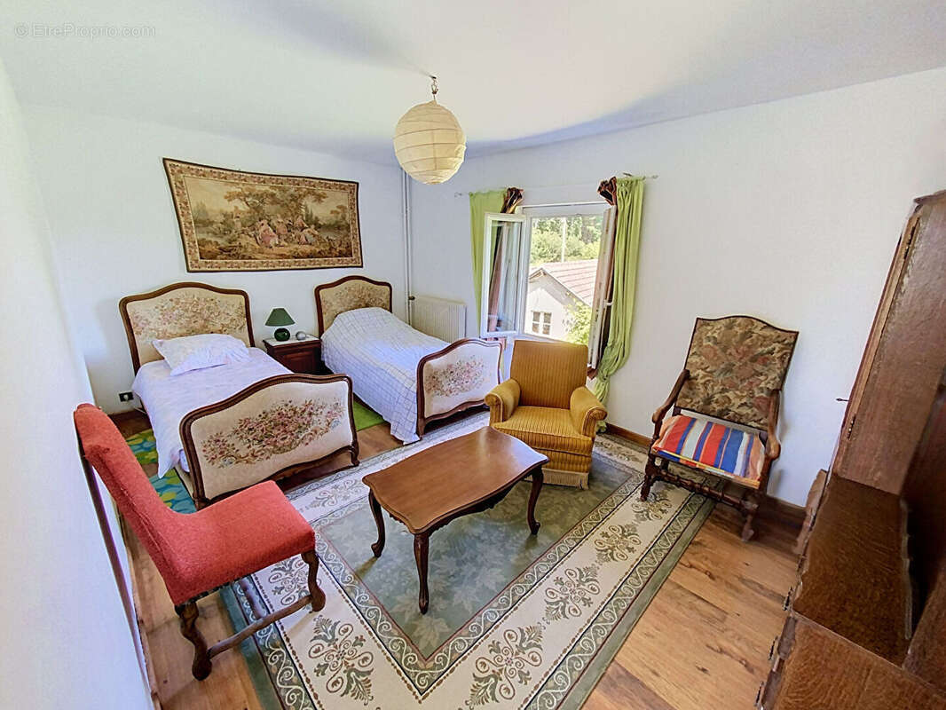 Maison à DOUVILLE-EN-AUGE