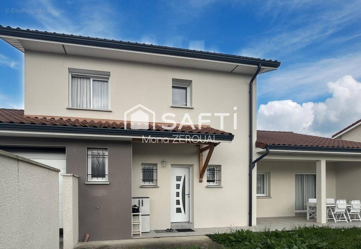 Photo 1 - Maison à PONT-EVEQUE