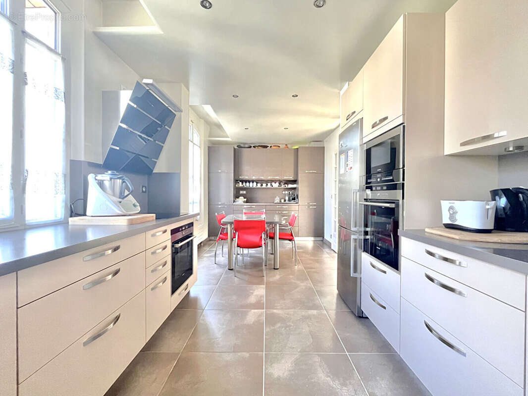 Maison à FONTENAY-SOUS-BOIS