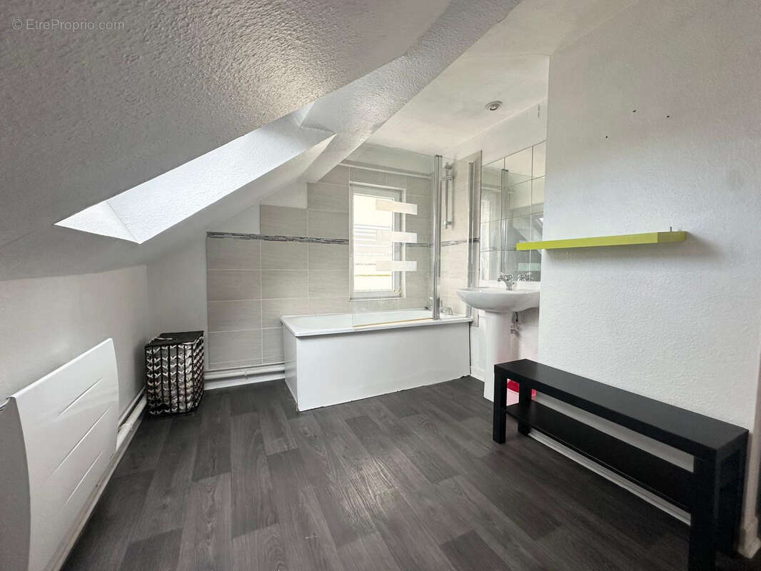 Appartement à SAINTE-SAVINE