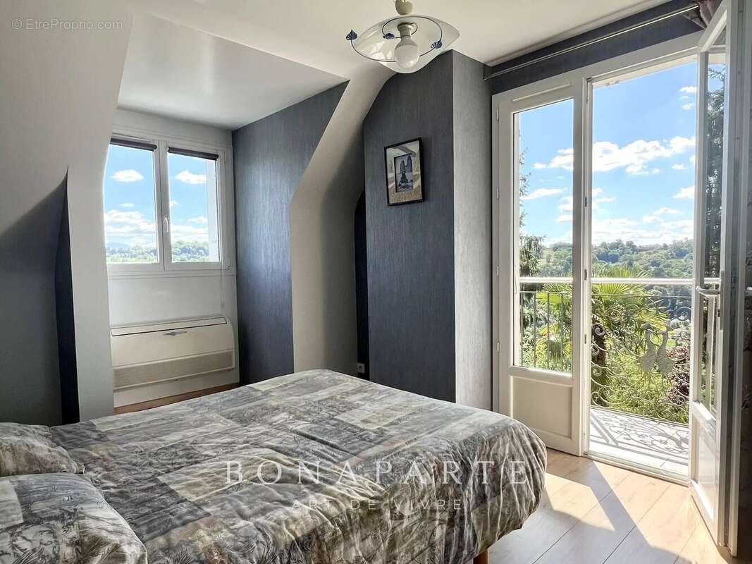 Pau coteaux sud – maison vue pyrénées  4 chambres + sous-sol 70 m² - photo 10