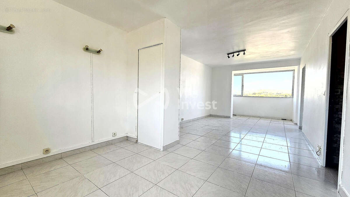 Appartement à MARSEILLE-13E