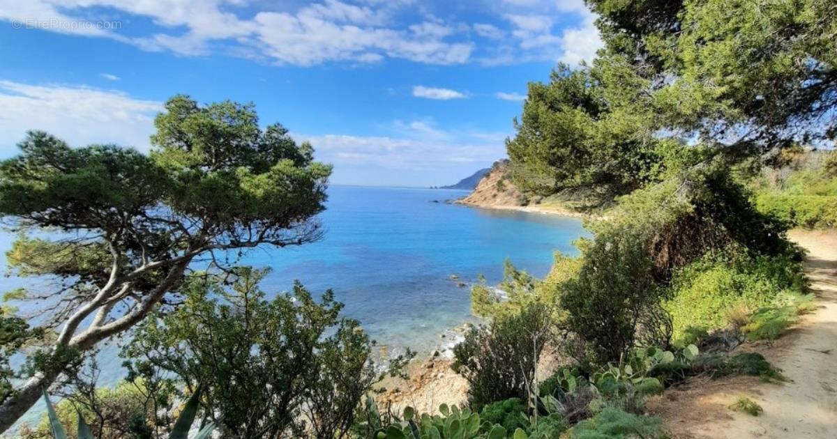 Maison à SAINT-MANDRIER-SUR-MER