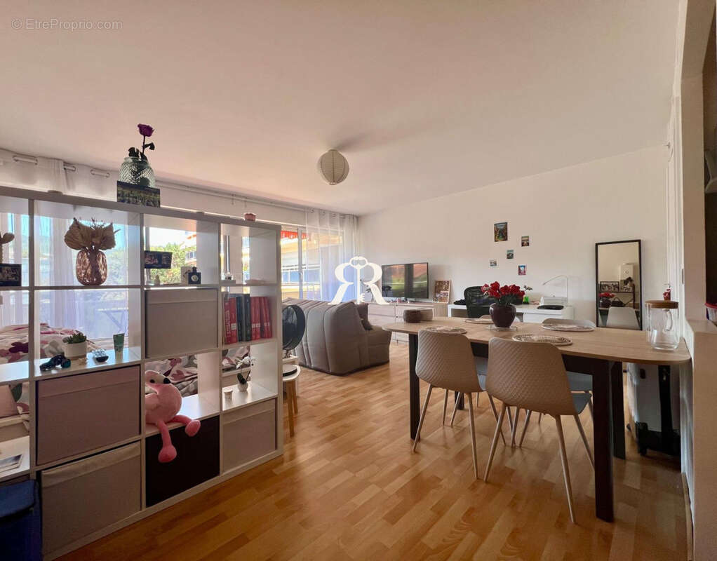 Studio meublé avec balcon et parking   secteur les salins / limite chamalières - photo 7