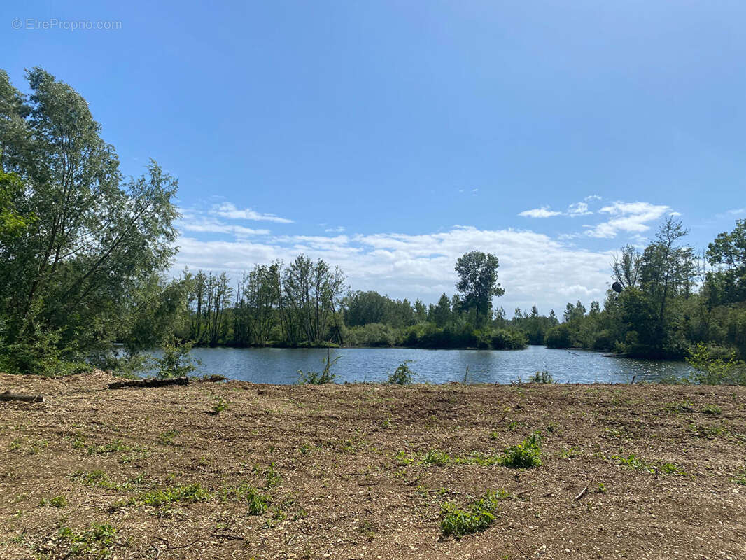 Terrain à HALLIGNICOURT