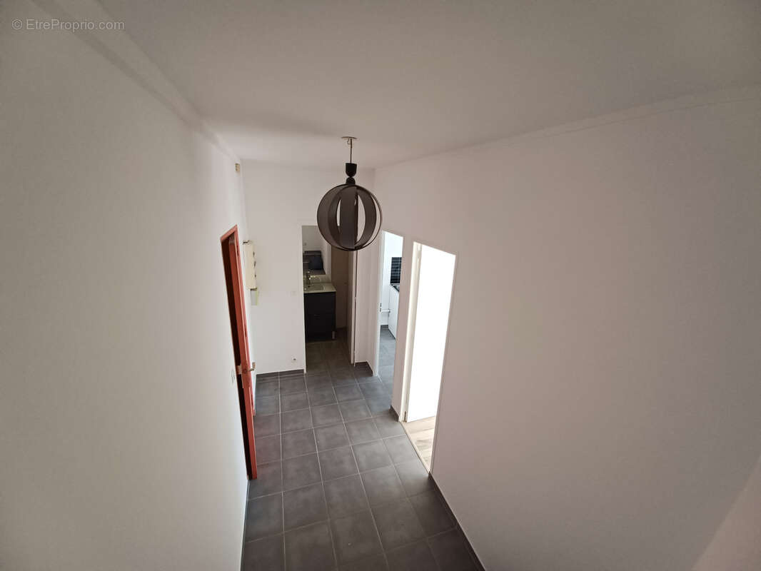 Appartement à LA CHARITE-SUR-LOIRE
