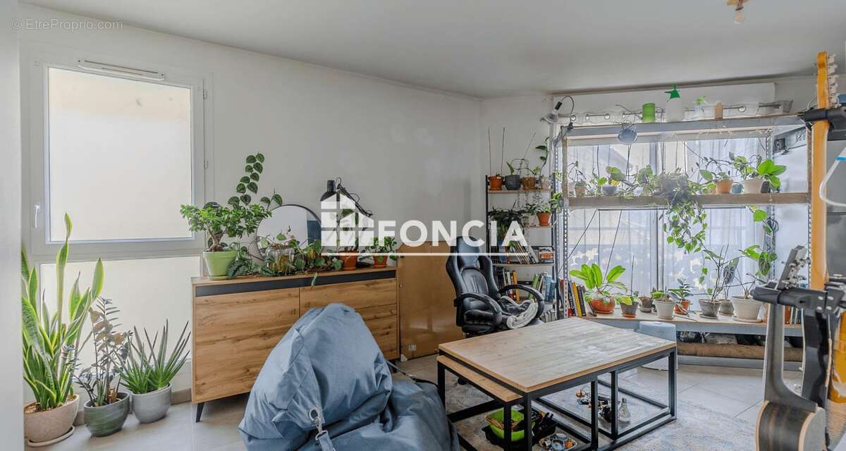 Francheville, T2 de 40M2 loué avec garage - photo 2