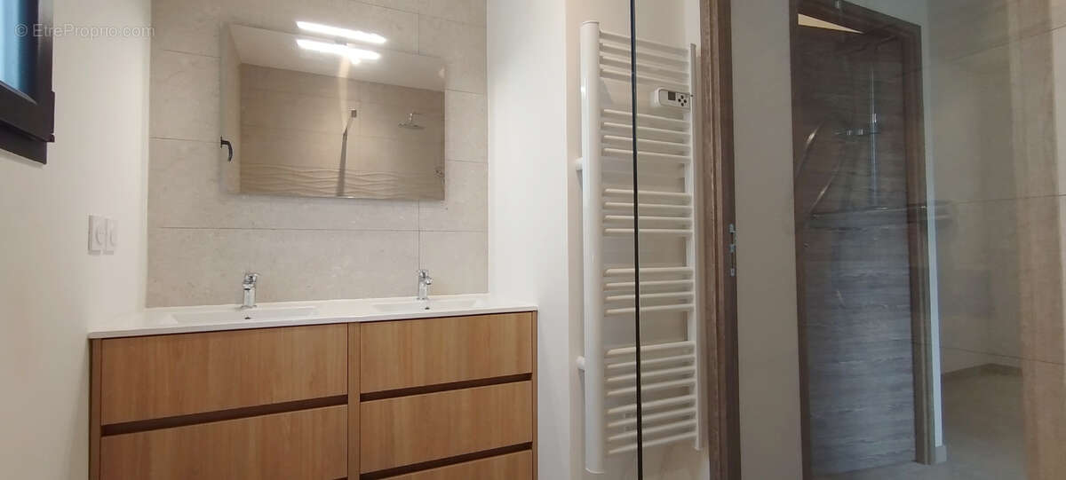 Maison à SAINT-JEAN-DE-FOS