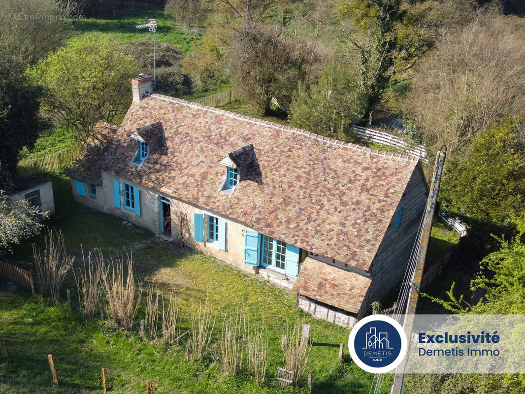 Maison à SAINT-MARS-SOUS-BALLON