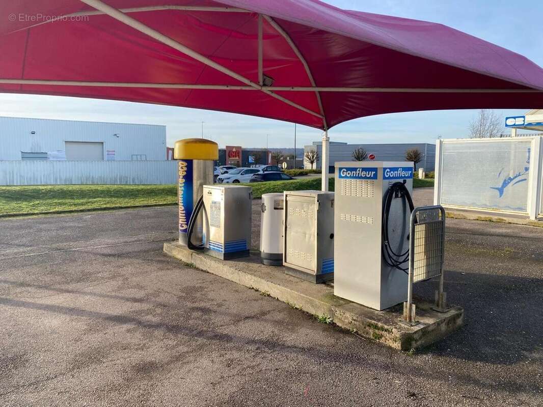 Photo 6 - Commerce à NEUFCHATEAU