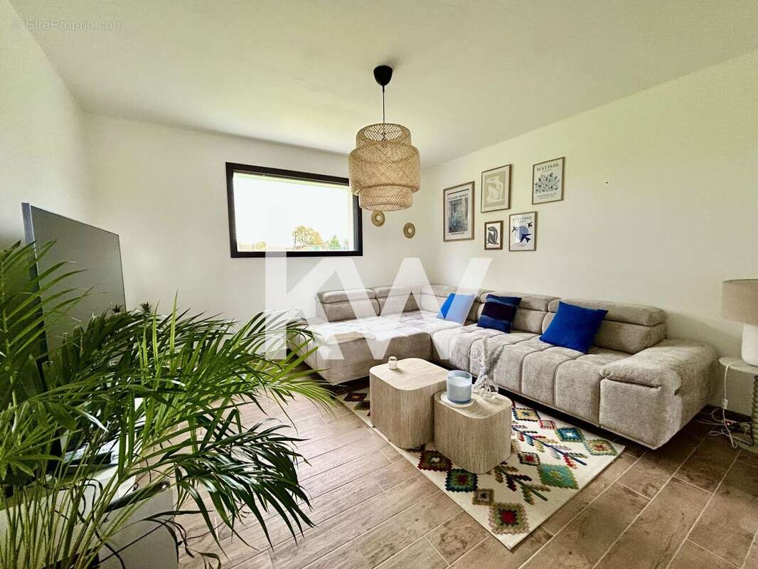 Maison à ORADOUR-SUR-GLANE