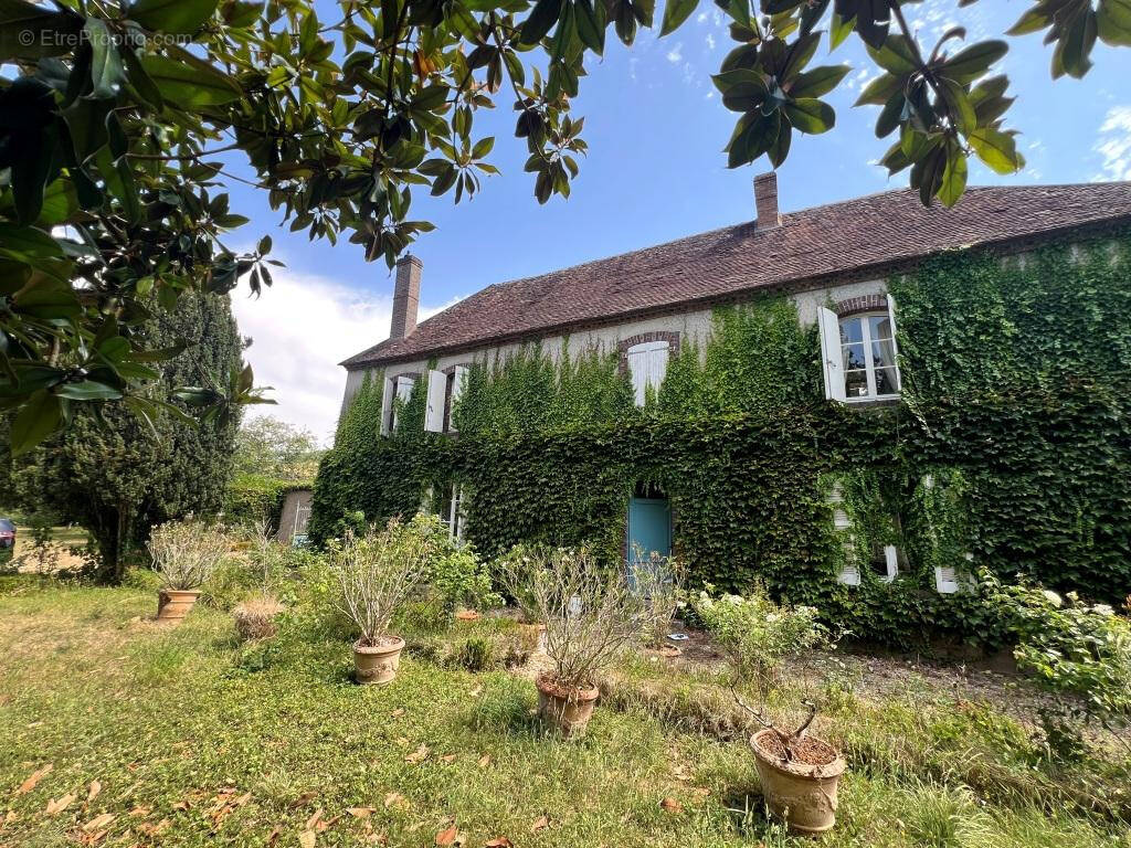 Maison à VILLIERS-LOUIS