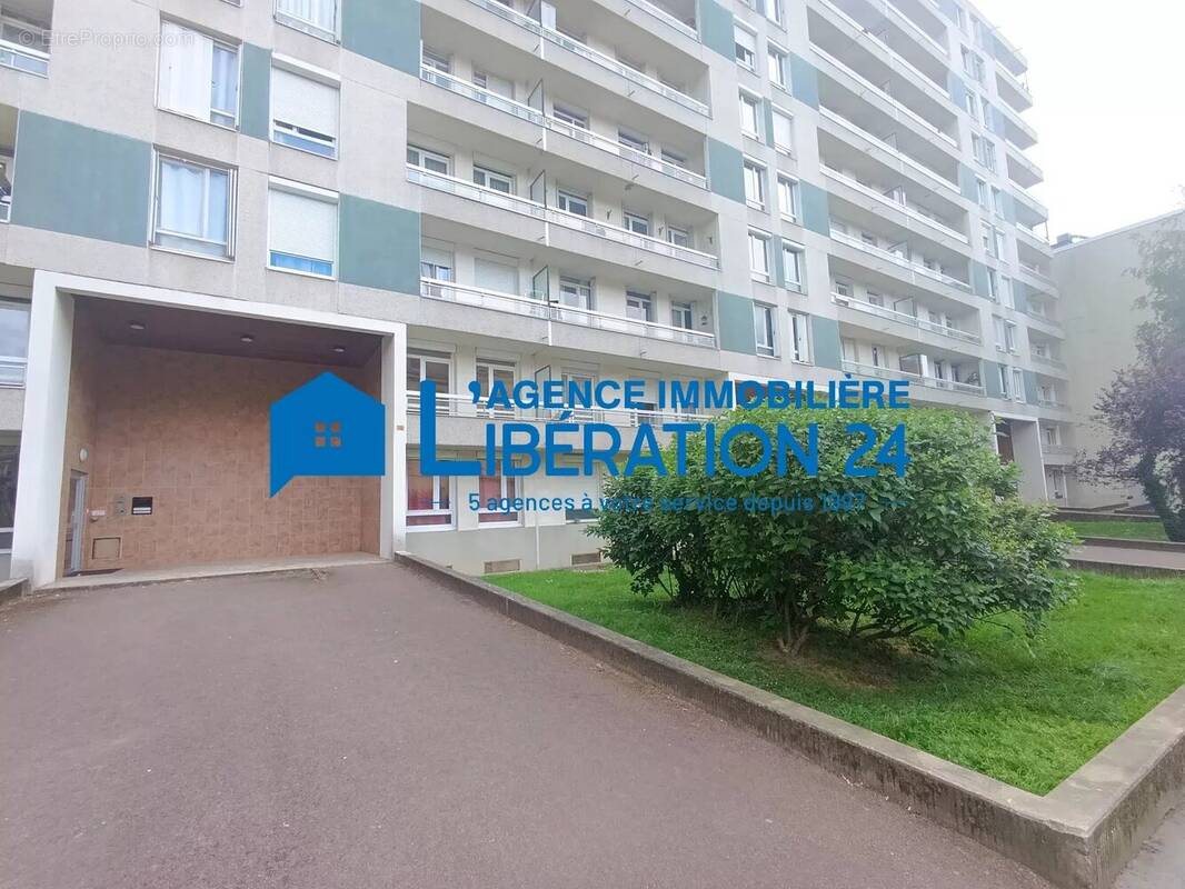 Appartement à SAINT-ETIENNE