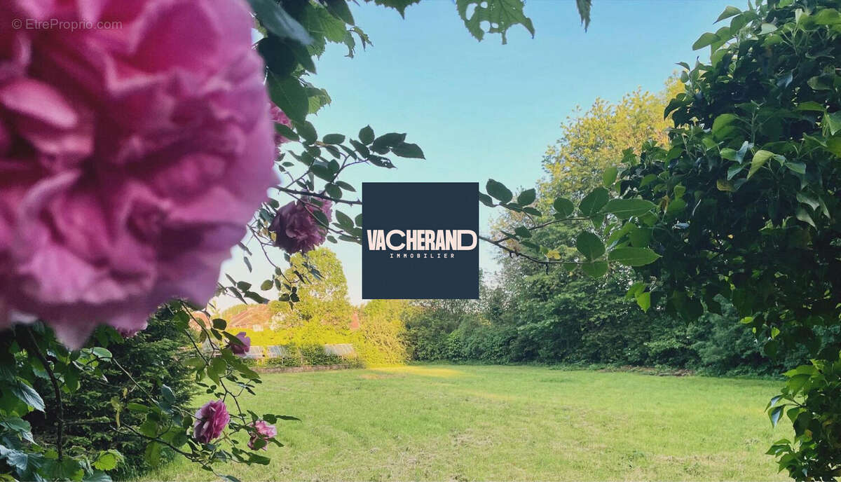 Autre à VALENCIENNES