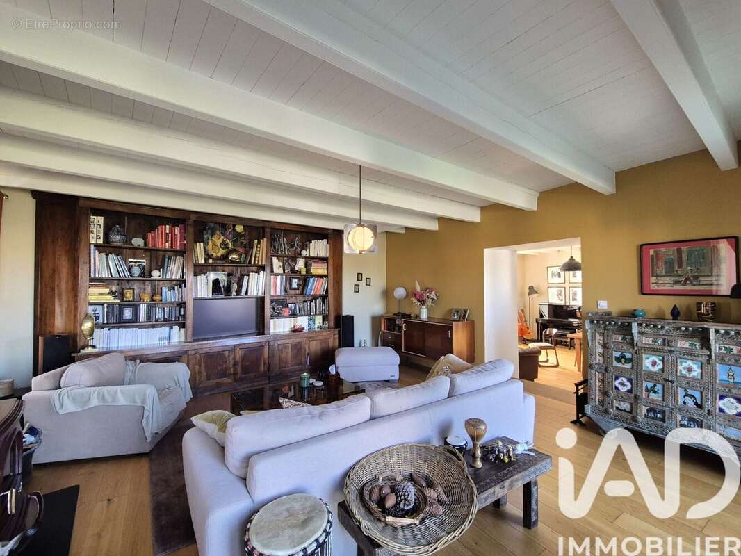 Photo 2 - Maison à CHARRON