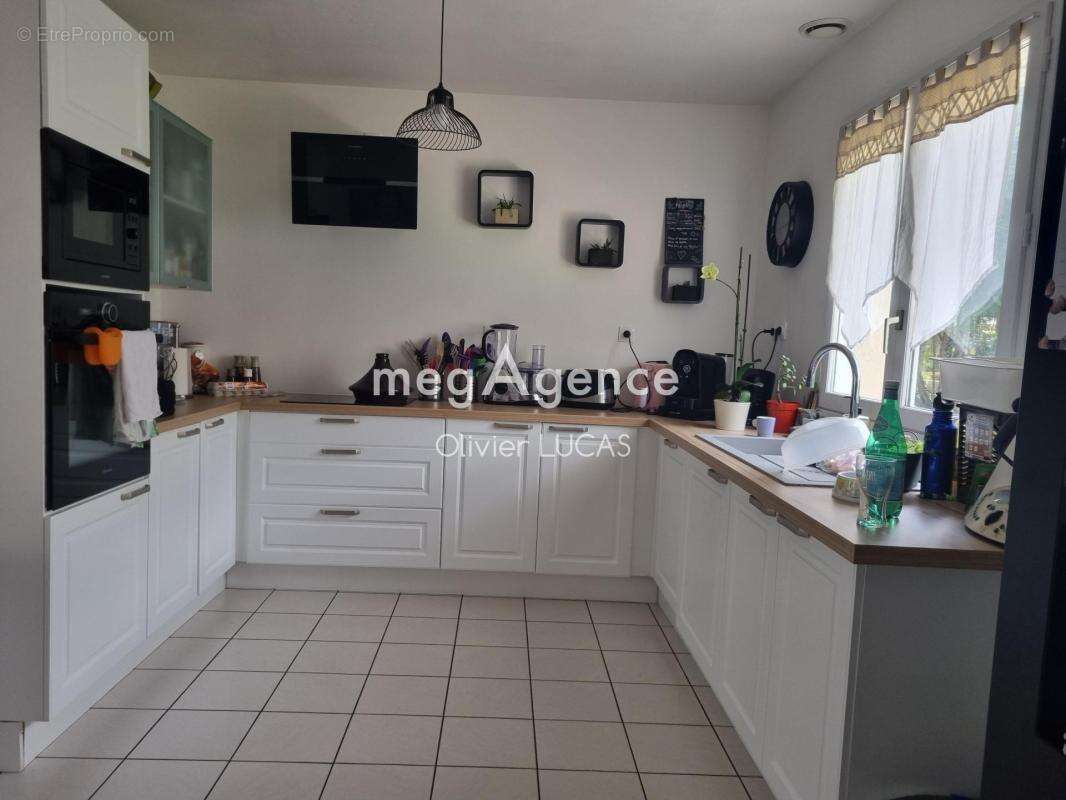 Maison à MANNEVILLE-SUR-RISLE