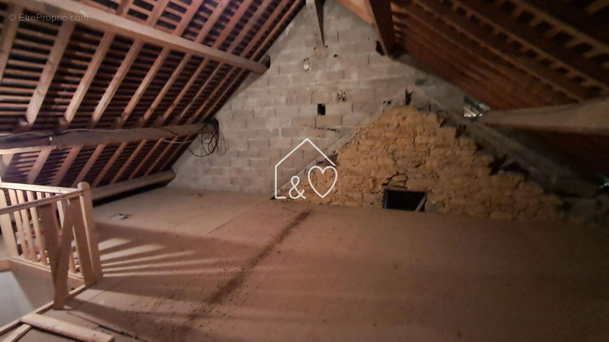 Maison à SAINT-LYPHARD