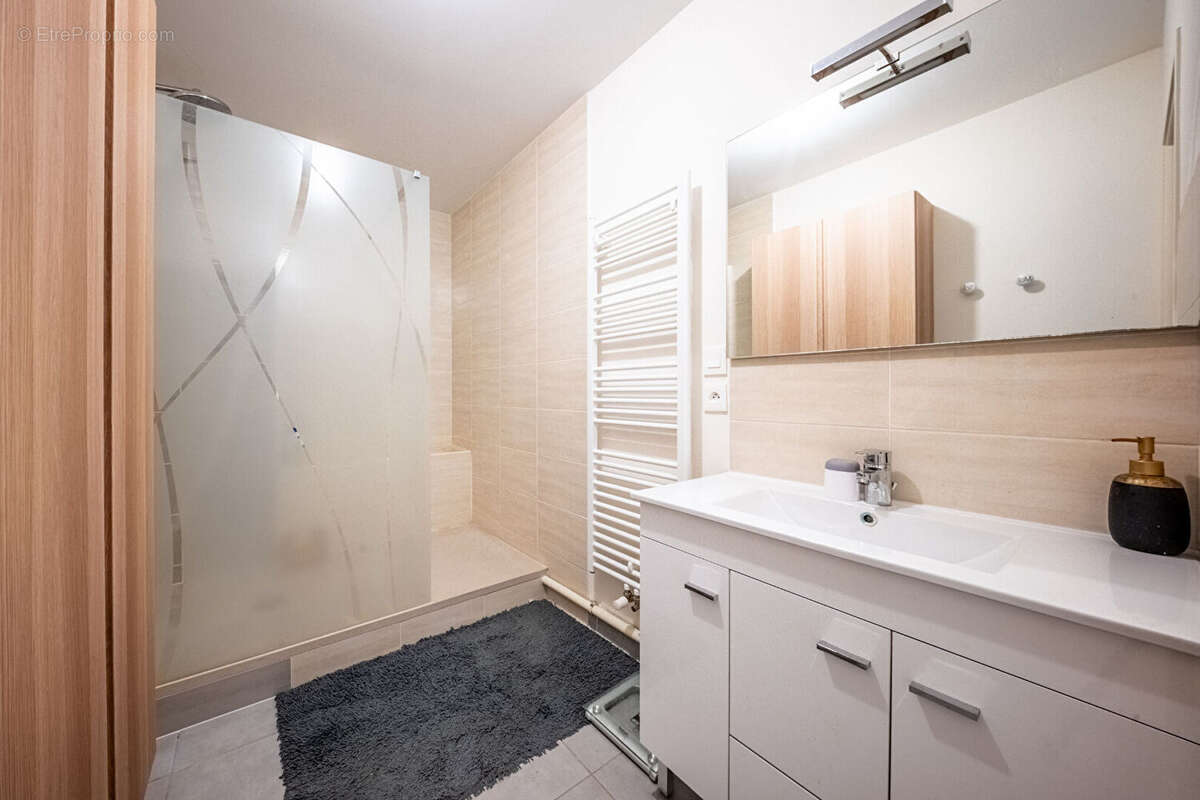 Appartement à CHEVIGNY-SAINT-SAUVEUR