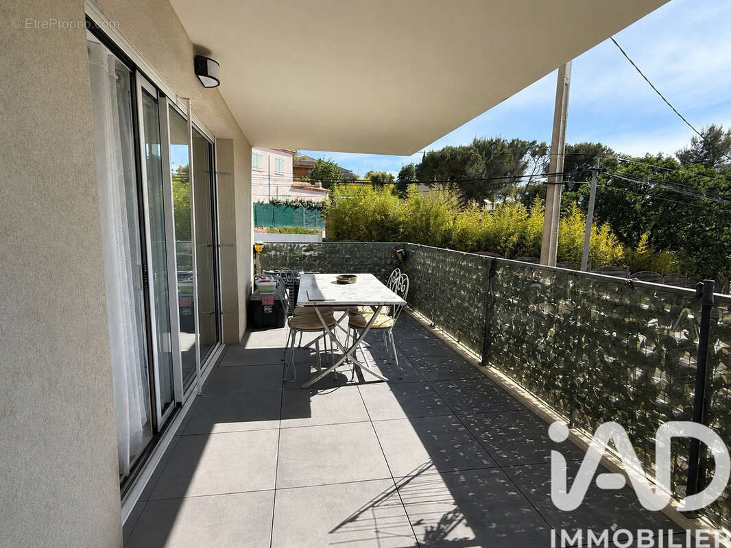 Photo 2 - Appartement à FREJUS