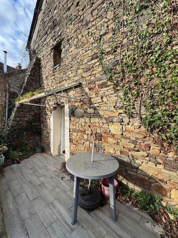 Maison à SAINT-AUBIN-DES-CHATEAUX