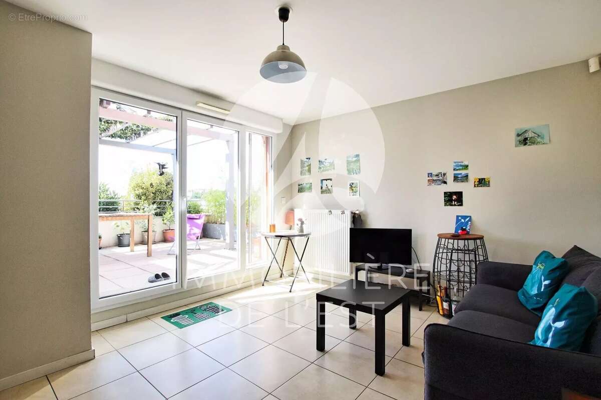 Appartement à VENISSIEUX