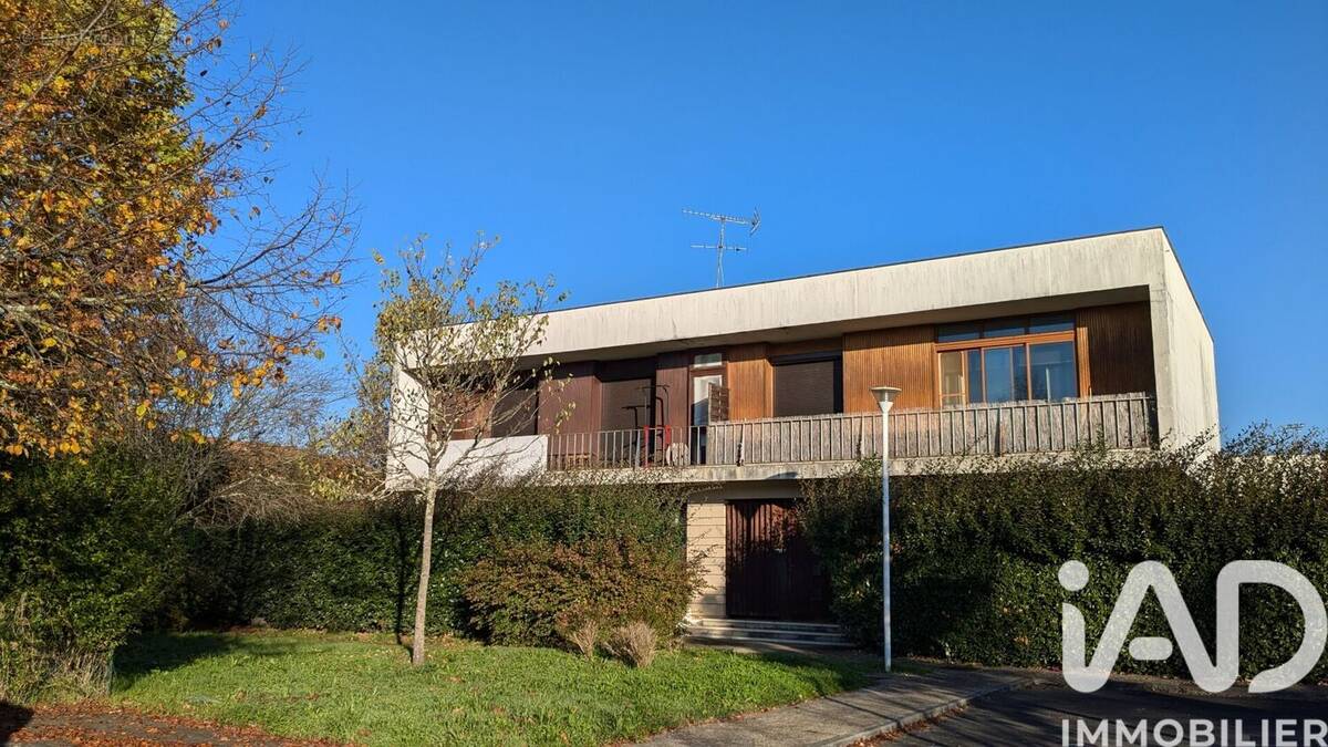 Photo 1 - Appartement à SAINT-SEURIN-SUR-L'ISLE