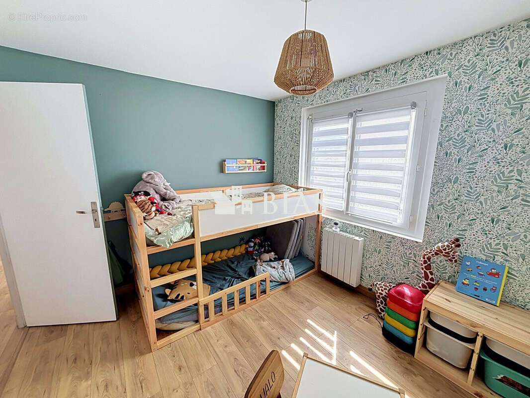 Maison 65 m² à Poses  - photo 6