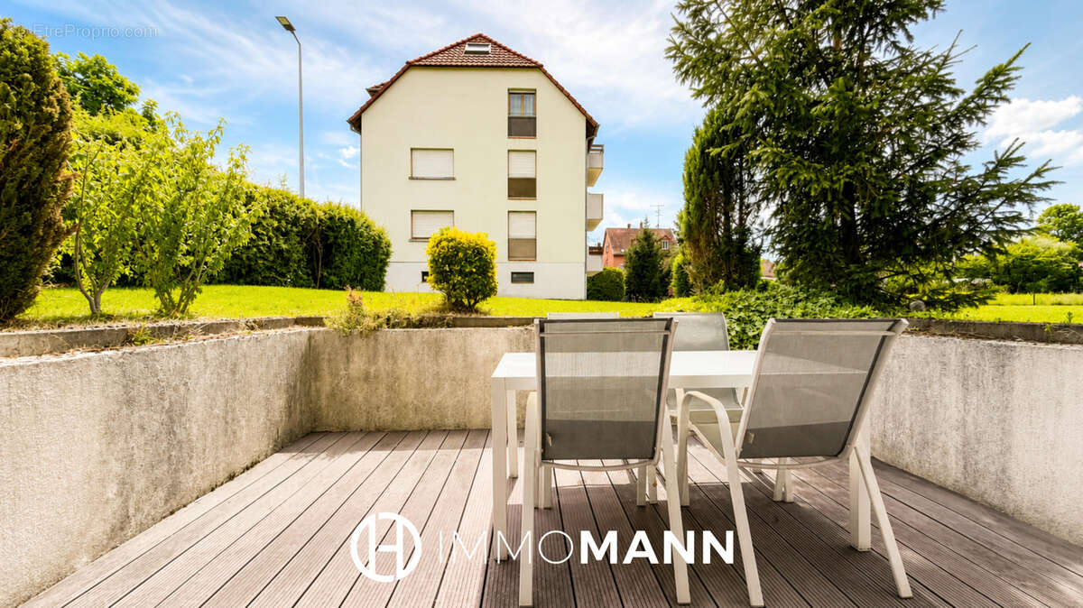 2 pièces avec terrasse et parking - Château Fiat - photo 3