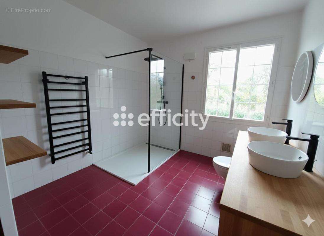 Maison à BAILLEAU-ARMENONVILLE