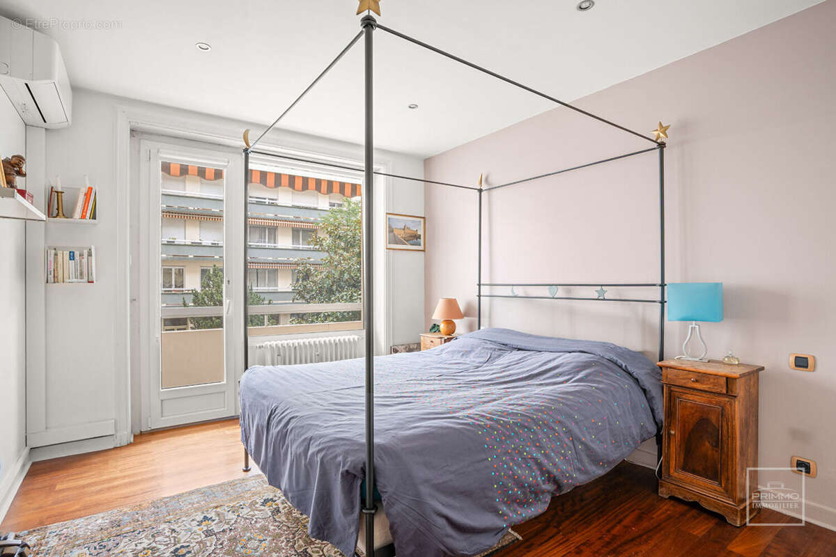 Appartement à LYON-6E