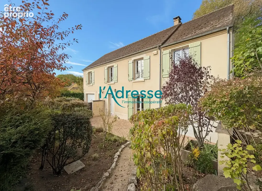 Maison Coeur de  village de Seraincourt  177.36 m² - photo 1