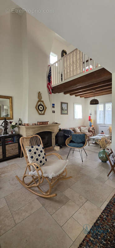 Maison à SAINT-BARTHELEMY-D&#039;ANJOU