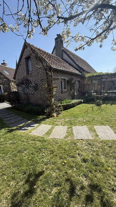 Maison 163 m² à Ternay  - photo 4