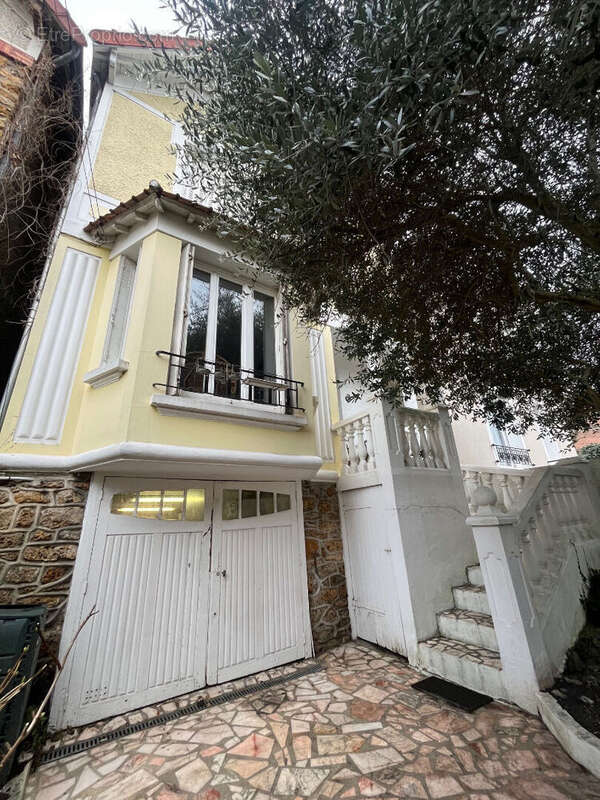 Maison à VILLEMOMBLE