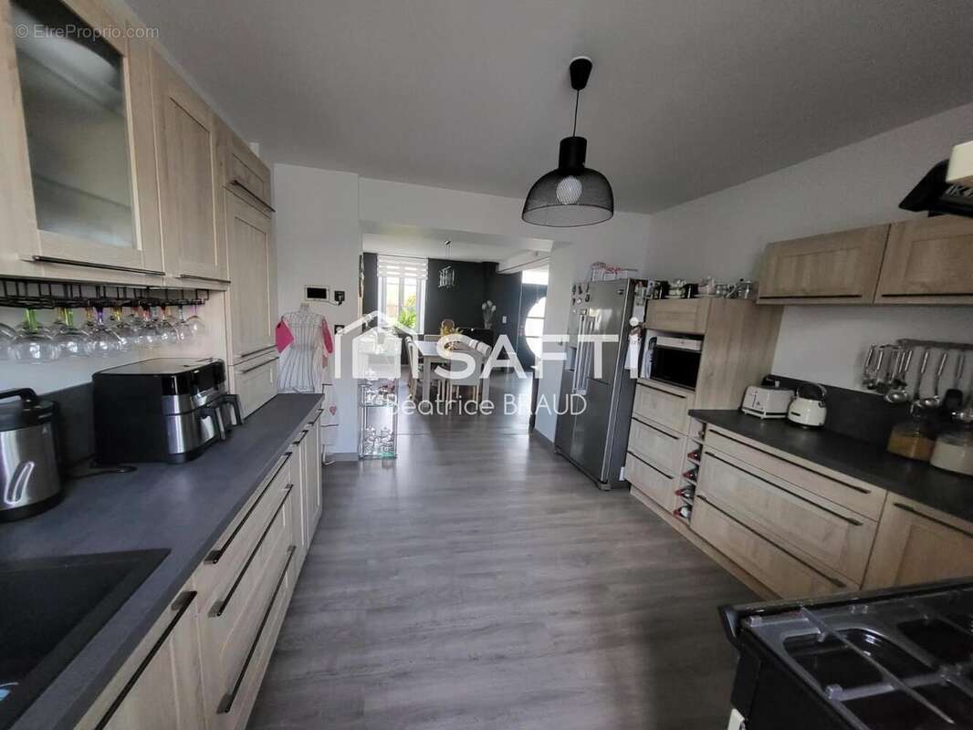 Photo 9 - Maison à CHABANAIS