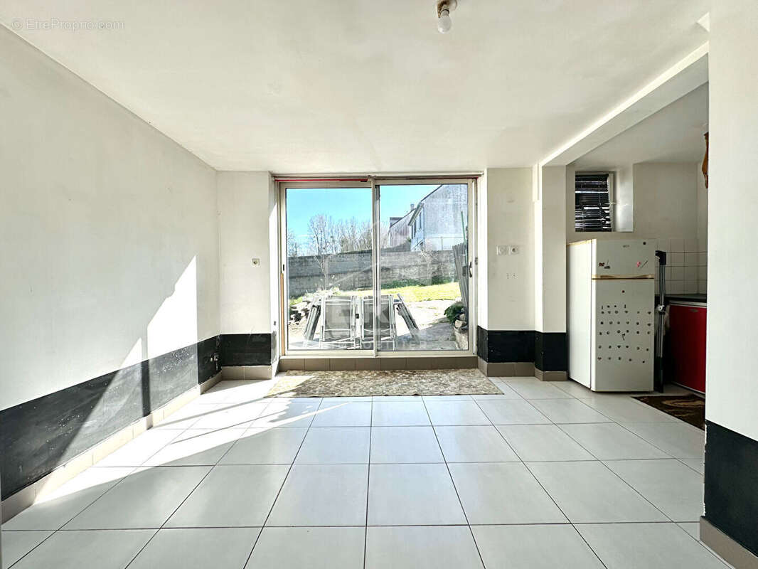 Appartement 93m² à saint-pierre-lès-nemours - photo 14