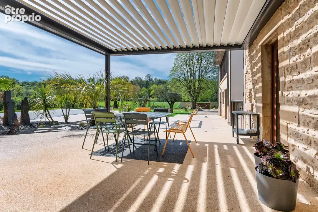 Bastide de Grand Standing : Un Écrin de Luxe et de Confort , une rénovation exceptionnelle et qualitative. - photo 3