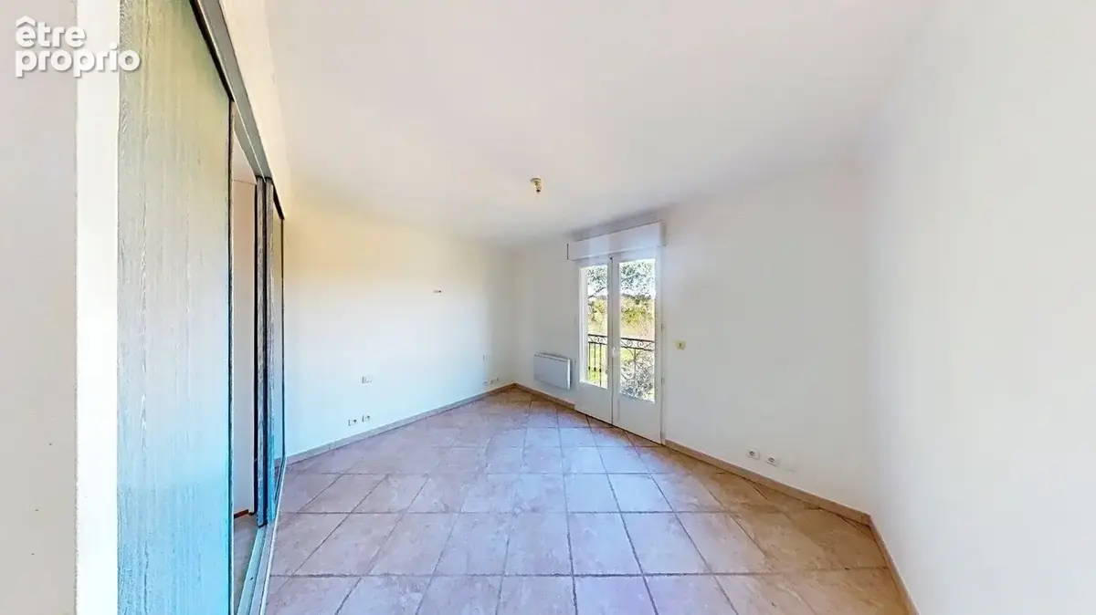 Coup de cœur à Sommières   T4 de 96 m2 avec terrasse, jardin et parking - photo 6