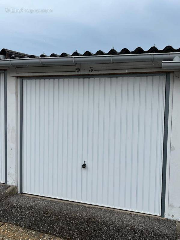 Parking à CHAMBOURCY