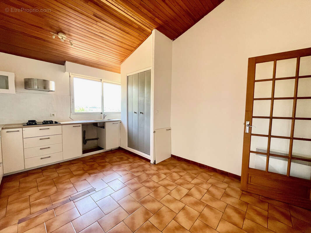 Appartement à VAISON-LA-ROMAINE