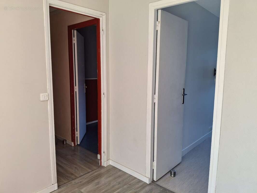 Appartement à FRESNES